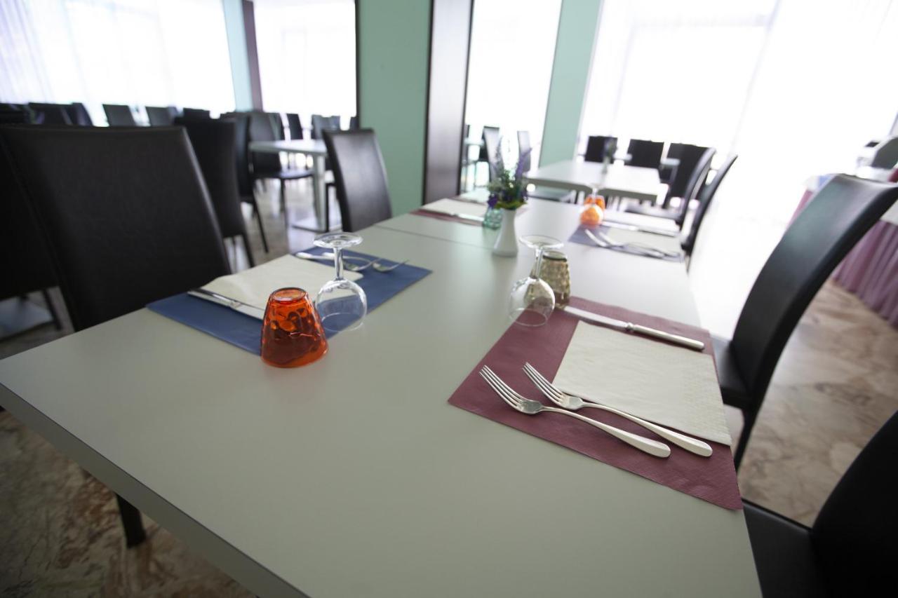 Hotel Mirage Bellaria-Igea Marina Zewnętrze zdjęcie